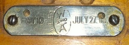 1909 badge.JPG